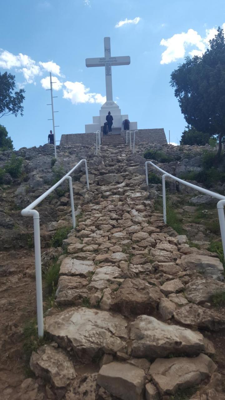 Pansion Ruzic Hotel Međugorje Екстериор снимка